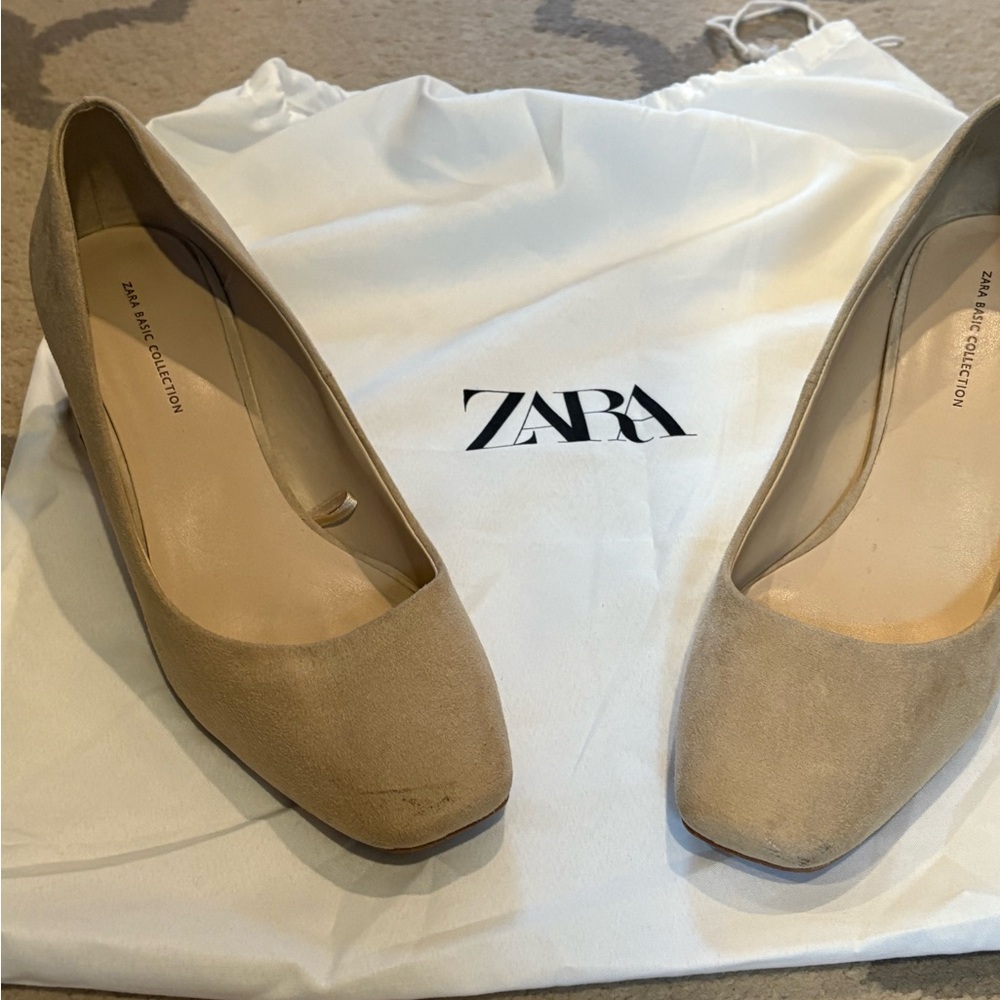 Zara Women's Tan Suede Pumps